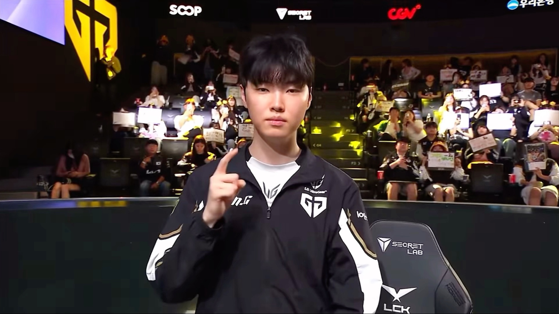 TL横扫RNG,Faker成为全场焦点全球总决赛3:1(东京) TL横扫RNG,Faker成为全场焦点全球总决赛3:1(东京)